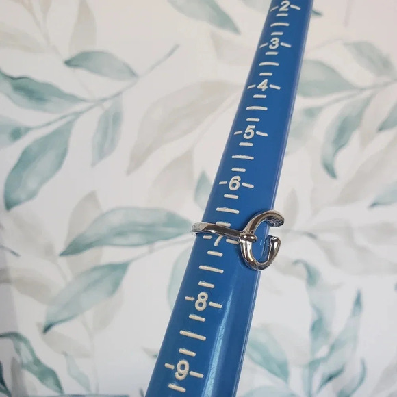 SVNX | 3-Pack Rings w/ Heart Details & Horseshoe in Silver sz 7 - Picture 5 of 9